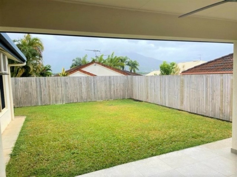 35 Taringa Street, Brinsmead QLD 4870