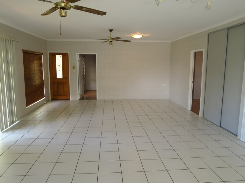 4 Fitzroy Street, Mount Sheridan QLD 4868