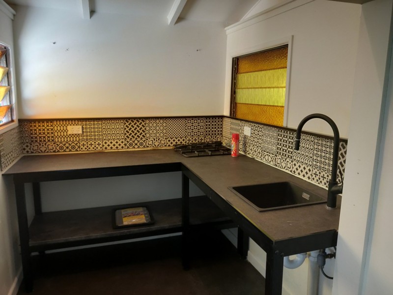 517 McCormack Street, Edge Hill QLD 4870