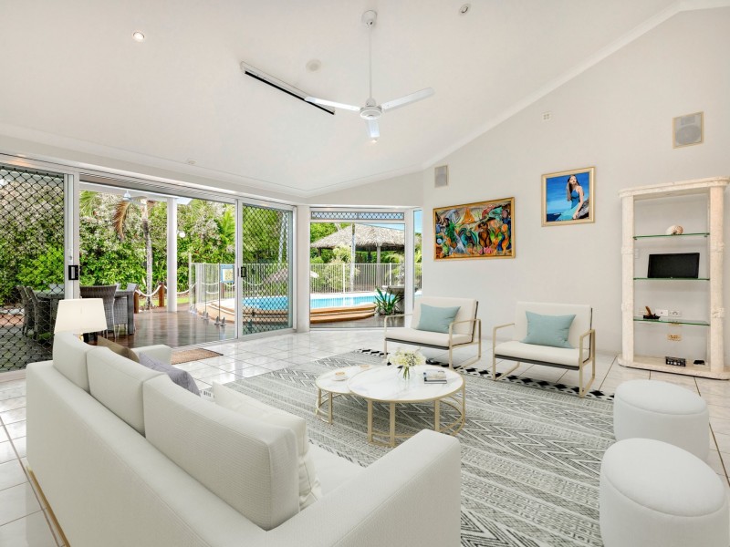 9 Heron Close, Kewarra Beach QLD 4879