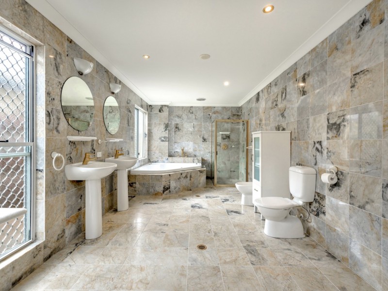 9 Heron Close, Kewarra Beach QLD 4879