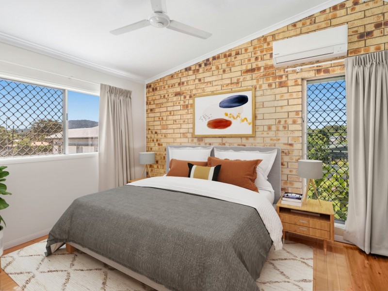 2/11 Moody Street, Manunda QLD 4870