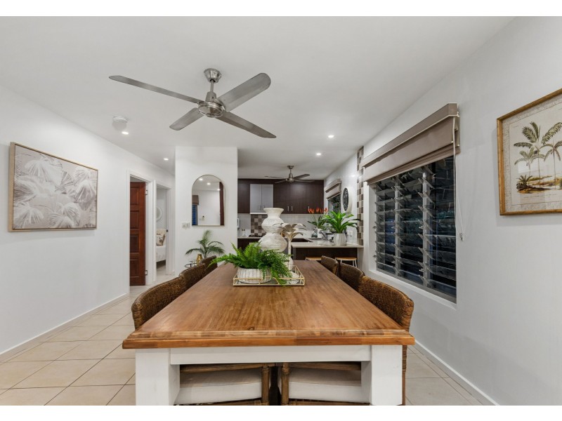 346A Pease Street, Edge Hill QLD 4870
