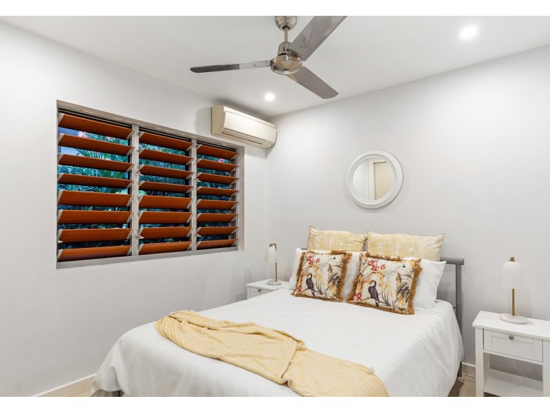 346A Pease Street, Edge Hill QLD 4870