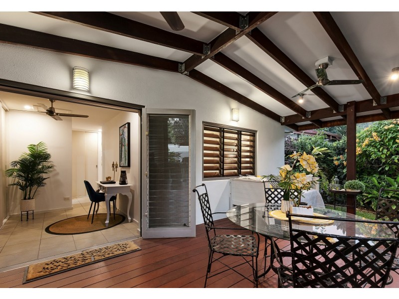 346A Pease Street, Edge Hill QLD 4870