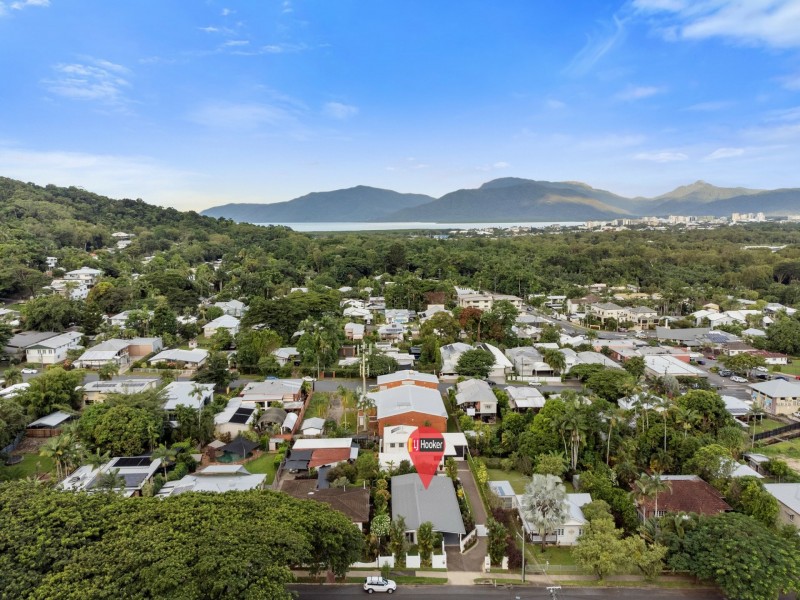 346A Pease Street, Edge Hill QLD 4870