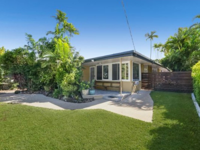 5 Connors Crescent, Edge Hill QLD 4870