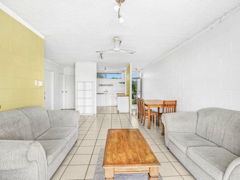 13/186-198 Lake Street, Cairns North QLD 4870