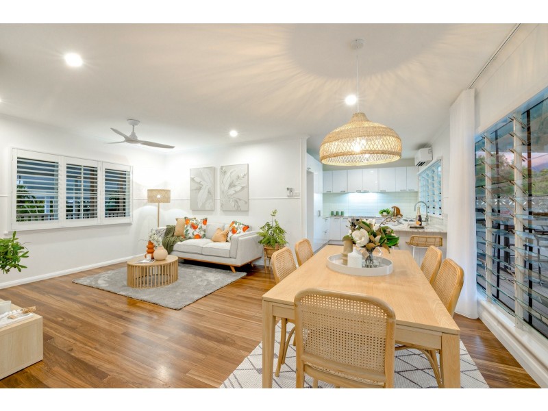 3 Fulton Close, Whitfield QLD 4870