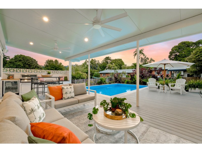3 Fulton Close, Whitfield QLD 4870