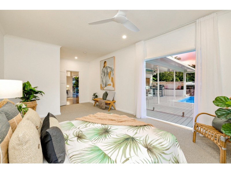 3 Fulton Close, Whitfield QLD 4870