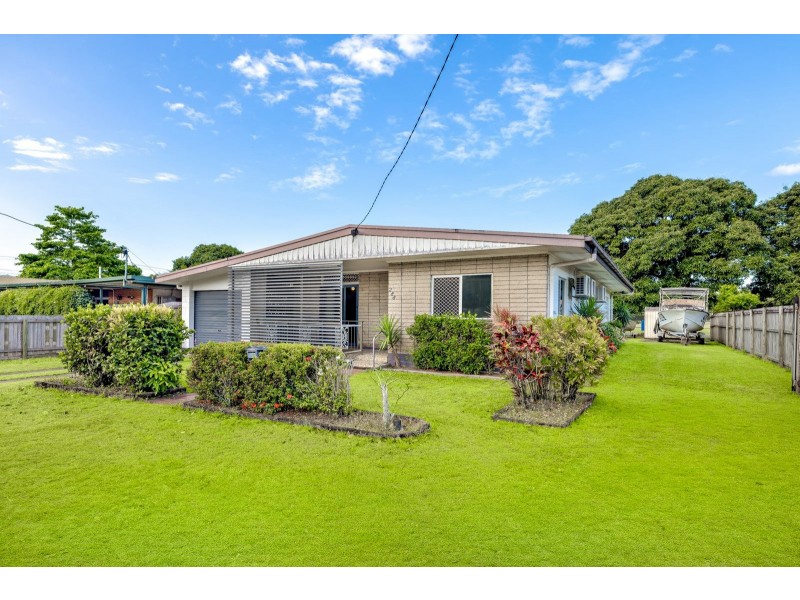 288 Buchan Street, Westcourt QLD 4870