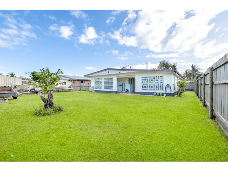 288 Buchan Street, Westcourt QLD 4870