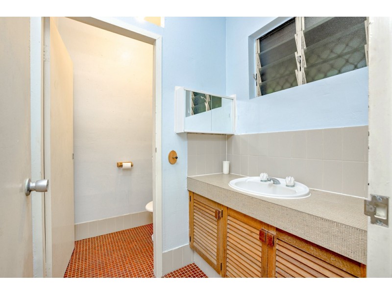 11/51-59 Heavey Crescent, Whitfield QLD 4870