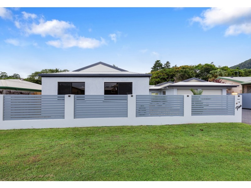 5 Bolwarra Close, Redlynch QLD 4870