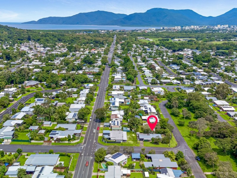 18 Purbeck Place, Edge Hill QLD 4870