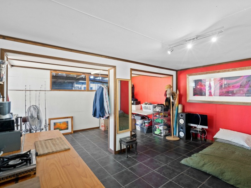 18 Guava Street, Holloways Beach QLD 4878