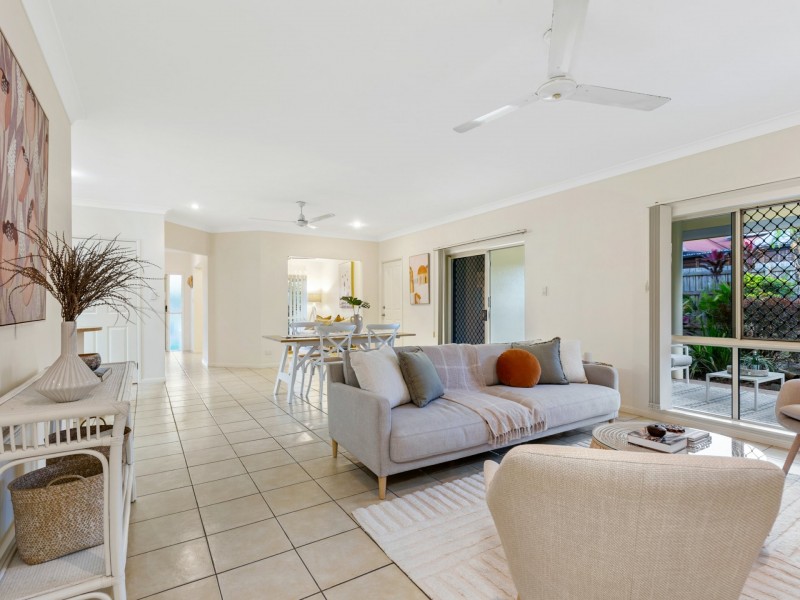 23 Taringa Street, Brinsmead QLD 4870