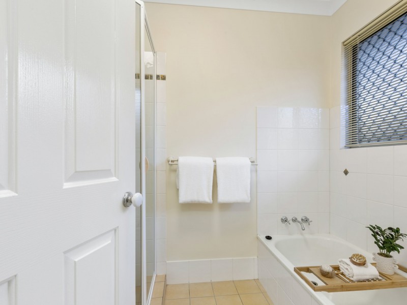 23 Taringa Street, Brinsmead QLD 4870