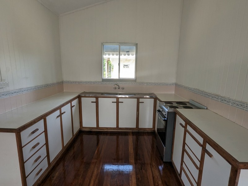 47 Hoare Street, Manunda QLD 4870