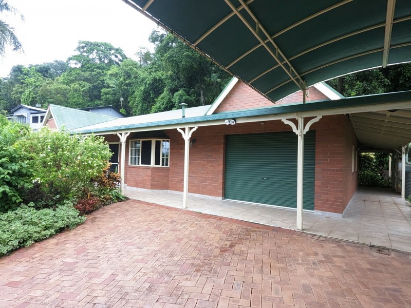 33 Jade Crescent, Caravonica QLD 4878