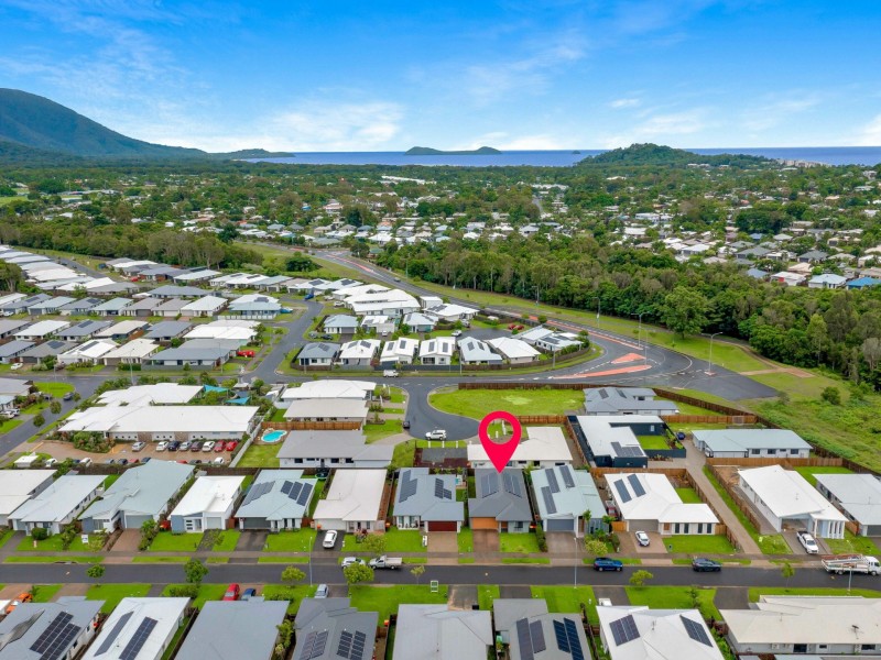 15 Master Circuit, Trinity Beach QLD 4879