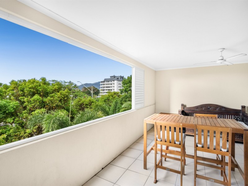 203/92-98 Digger Street, Cairns North QLD 4870