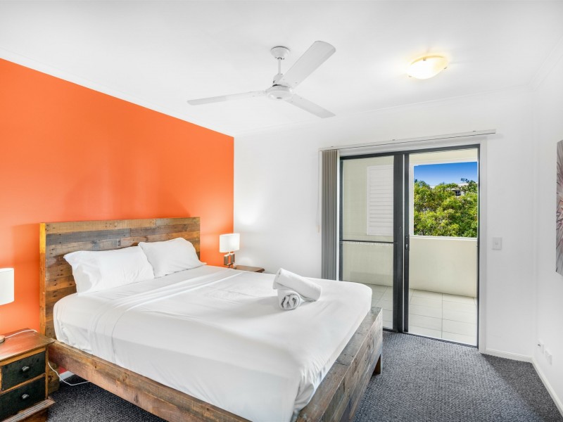 203/92-98 Digger Street, Cairns North QLD 4870