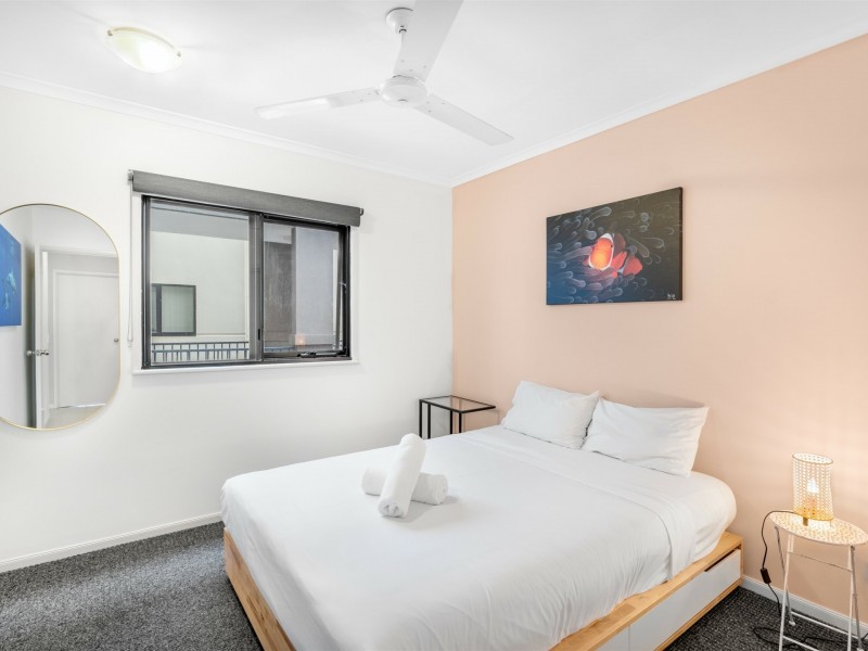 203/92-98 Digger Street, Cairns North QLD 4870
