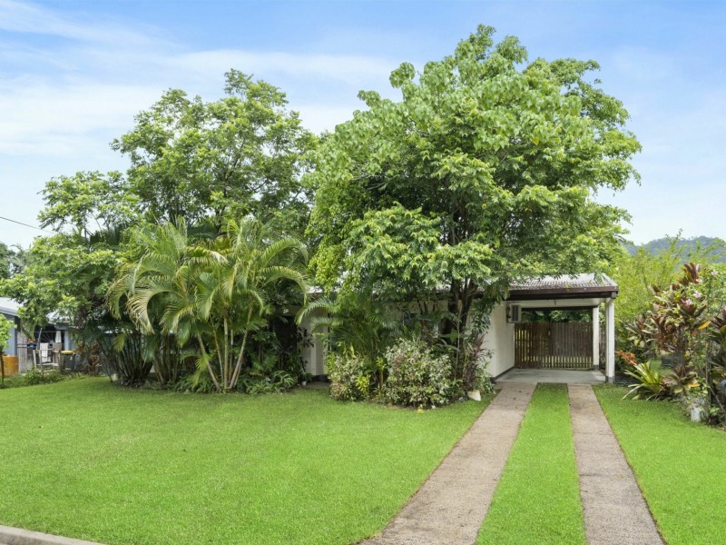 19 Conlan Close, Manoora QLD 4870