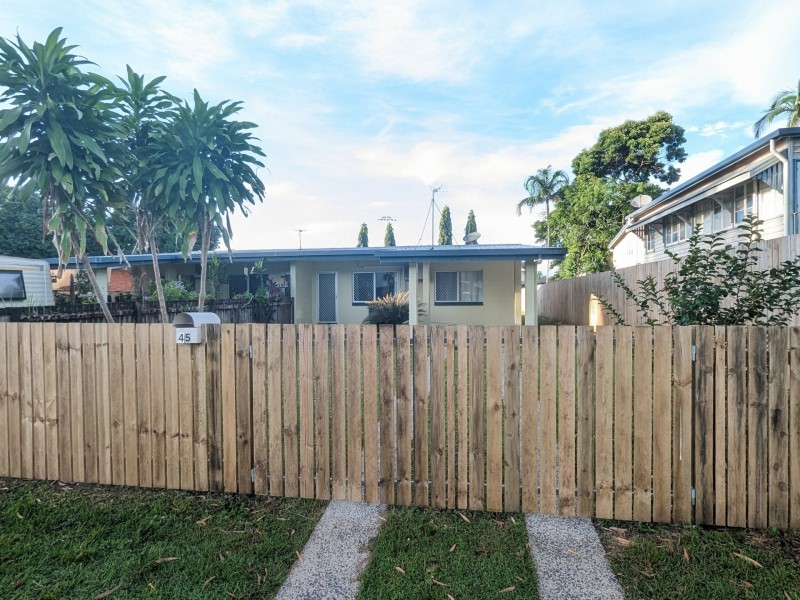 45B Hoare Street, Manunda QLD 4870