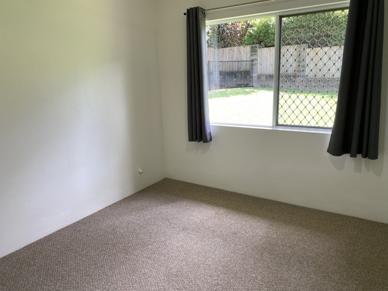 4 Fay Close, Brinsmead QLD 4870