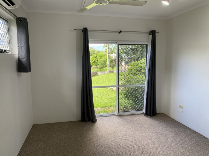 4 Fay Close, Brinsmead QLD 4870