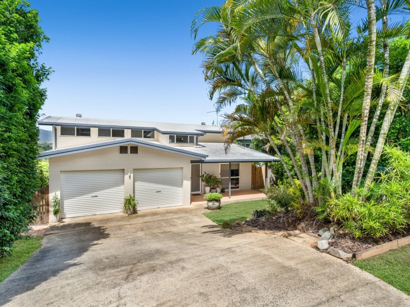 12 Trundle Terrace, Whitfield QLD 4870