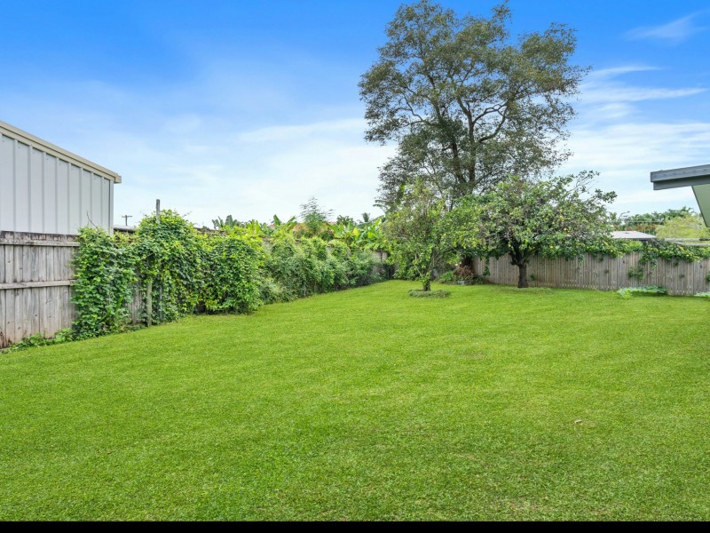 7 Denman Close, Manoora QLD 4870