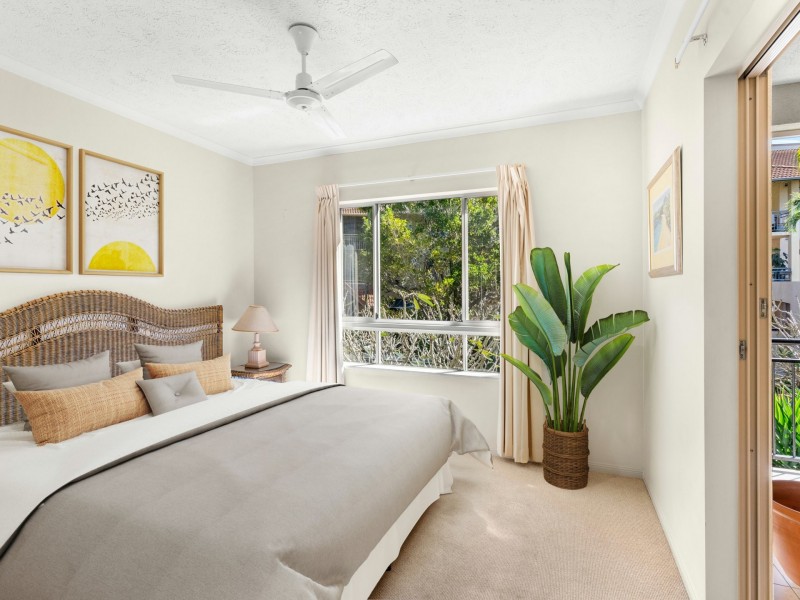 1309/2-10 Greenslopes Street, Cairns North QLD 4870