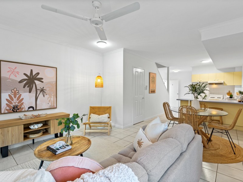 1/531-535 Varley Street, Yorkeys Knob QLD 4878