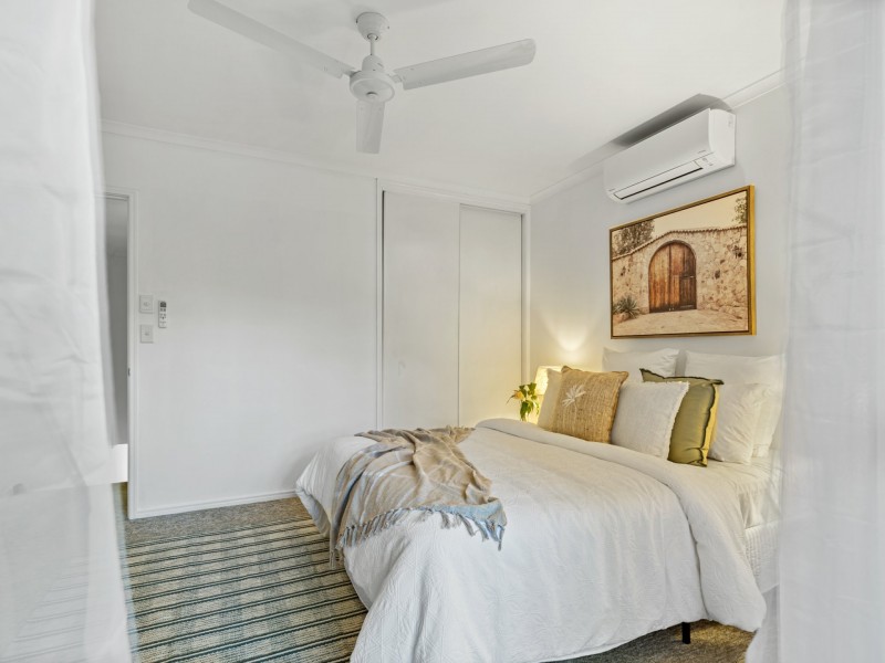 1/531-535 Varley Street, Yorkeys Knob QLD 4878