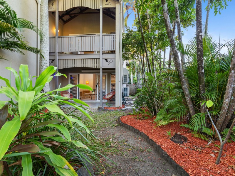 1/531-535 Varley Street, Yorkeys Knob QLD 4878