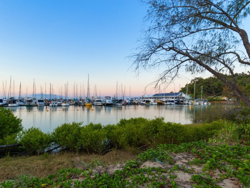 1/531-535 Varley Street, Yorkeys Knob QLD 4878