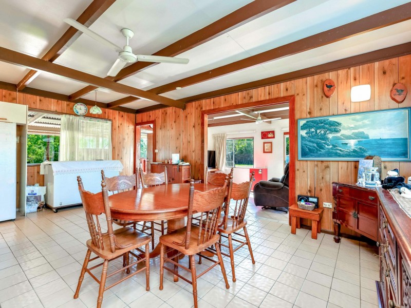 15 Christensen Street, Machans Beach QLD 4878