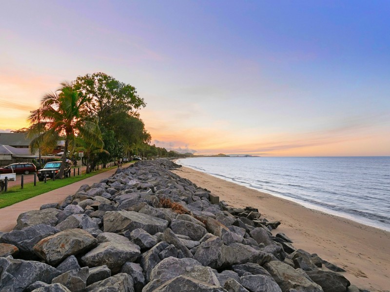 15 Christensen Street, Machans Beach QLD 4878
