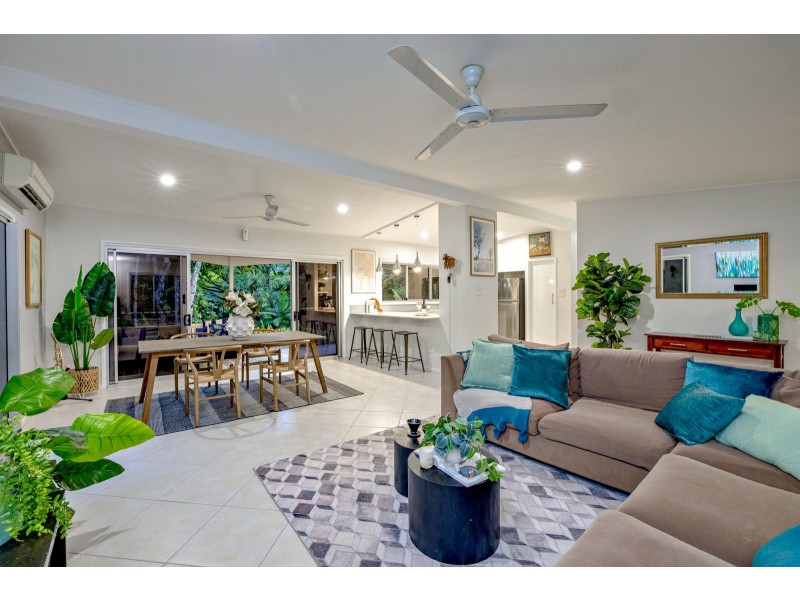 492-494 Brinsmead Road, Freshwater QLD 4870