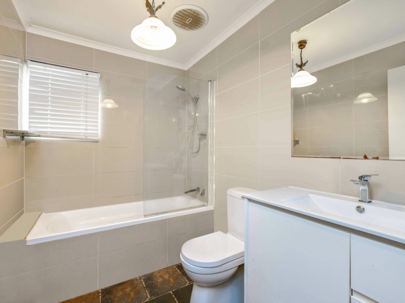 7/36-38 Old Smithfield Road, Freshwater QLD 4870