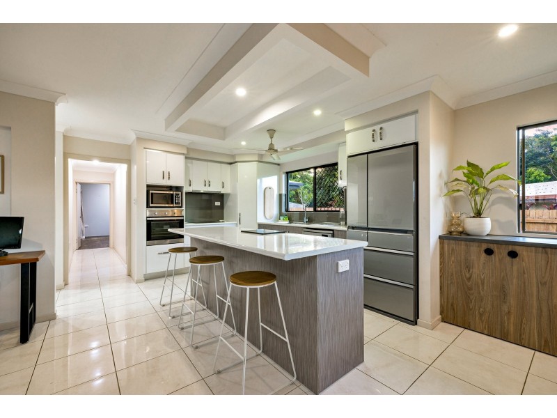 5 Kym Close, Bayview Heights QLD 4868