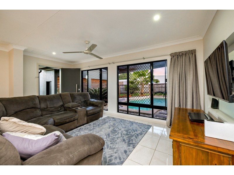 5 Kym Close, Bayview Heights QLD 4868