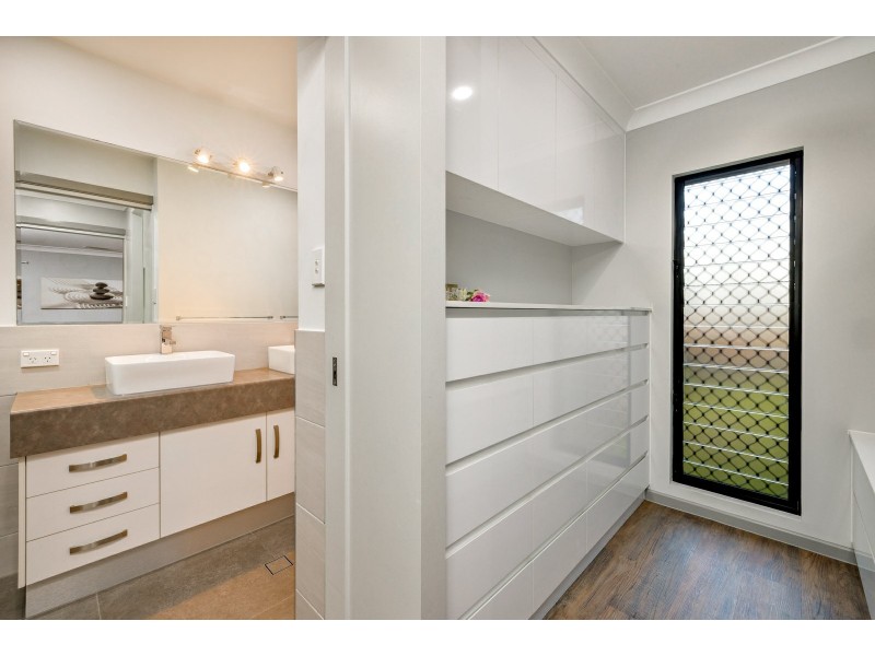 5 Kym Close, Bayview Heights QLD 4868