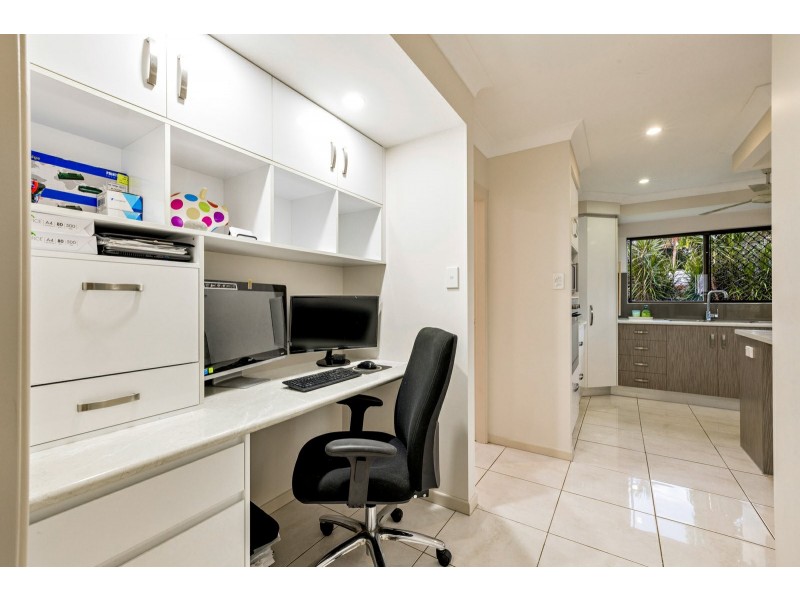 5 Kym Close, Bayview Heights QLD 4868