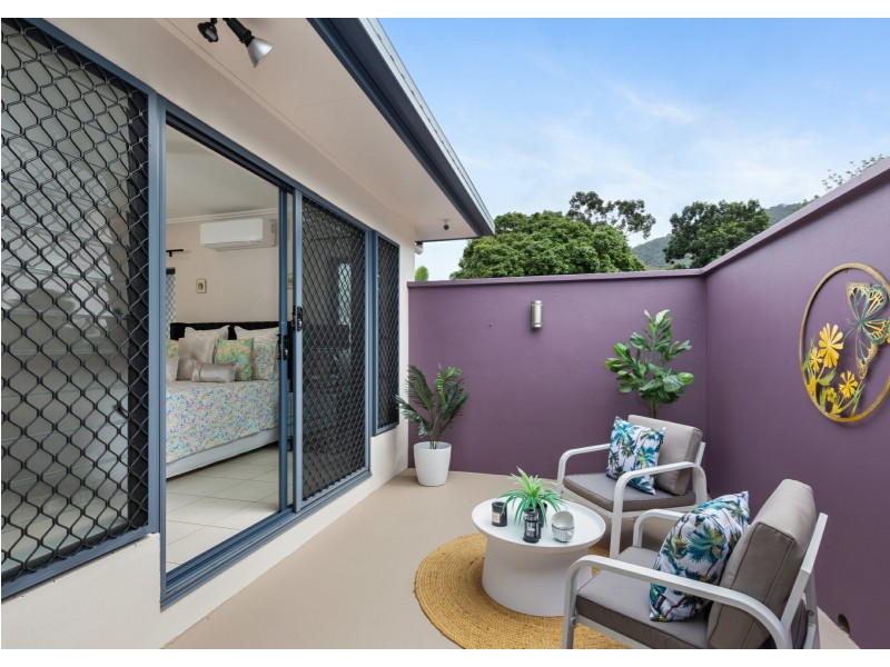 13 Gamburra Drive, Redlynch QLD 4870