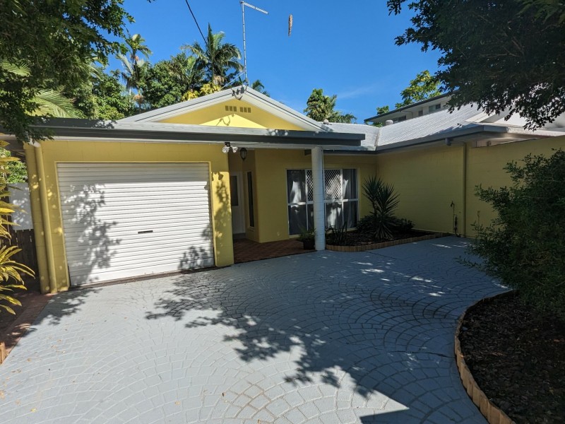 2/4 Corkill Street, Freshwater QLD 4870